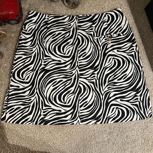 Sport Haley Women’s White Black Zebra Print Skort Activewear Size 8